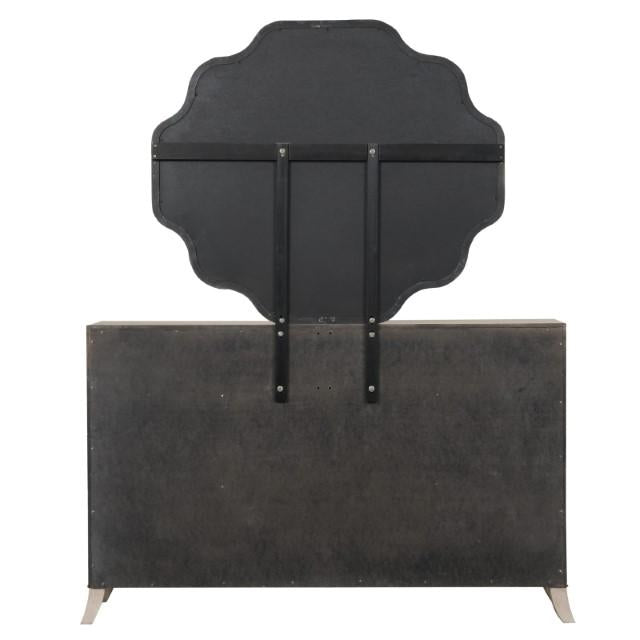 Candra Dresser