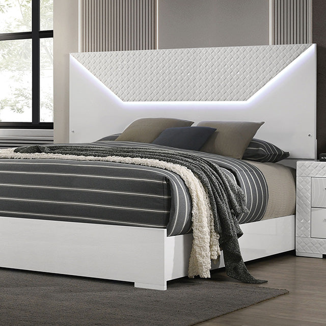 Whitby E.King & Queen Bed