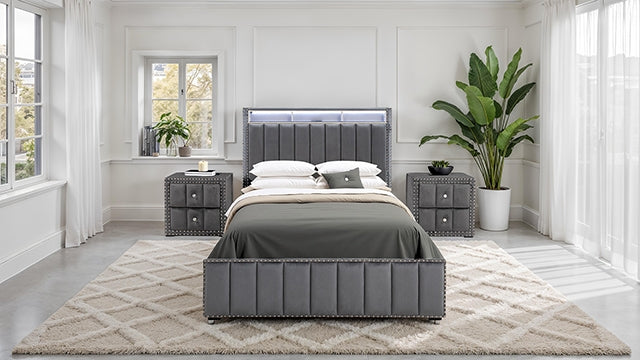 Farese Queen Bed w/ 2 Nightstands